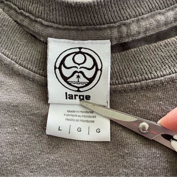 Tribal Sea Turtle Shirt Long Sleeve Brown Women’s Size Small Surfer Beach - Picture 3 of 11